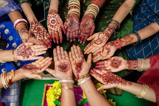 Mehndi Photographer in Delhi